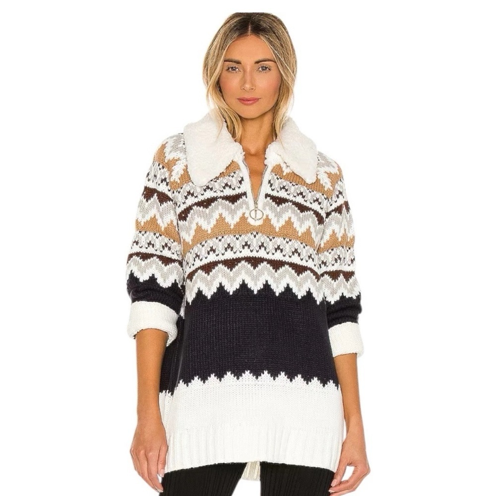 Cozy Patterned Sweater with Collar sze small